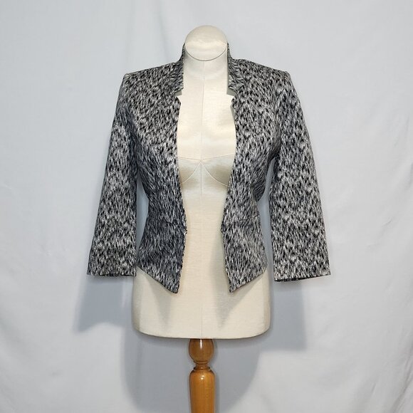 express Black White Patterned Blazer Jacket - Size 8 - Picture 2 of 14